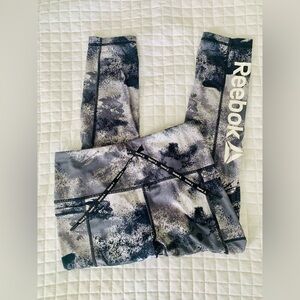 Reebok Monochrome Patterned Leggings